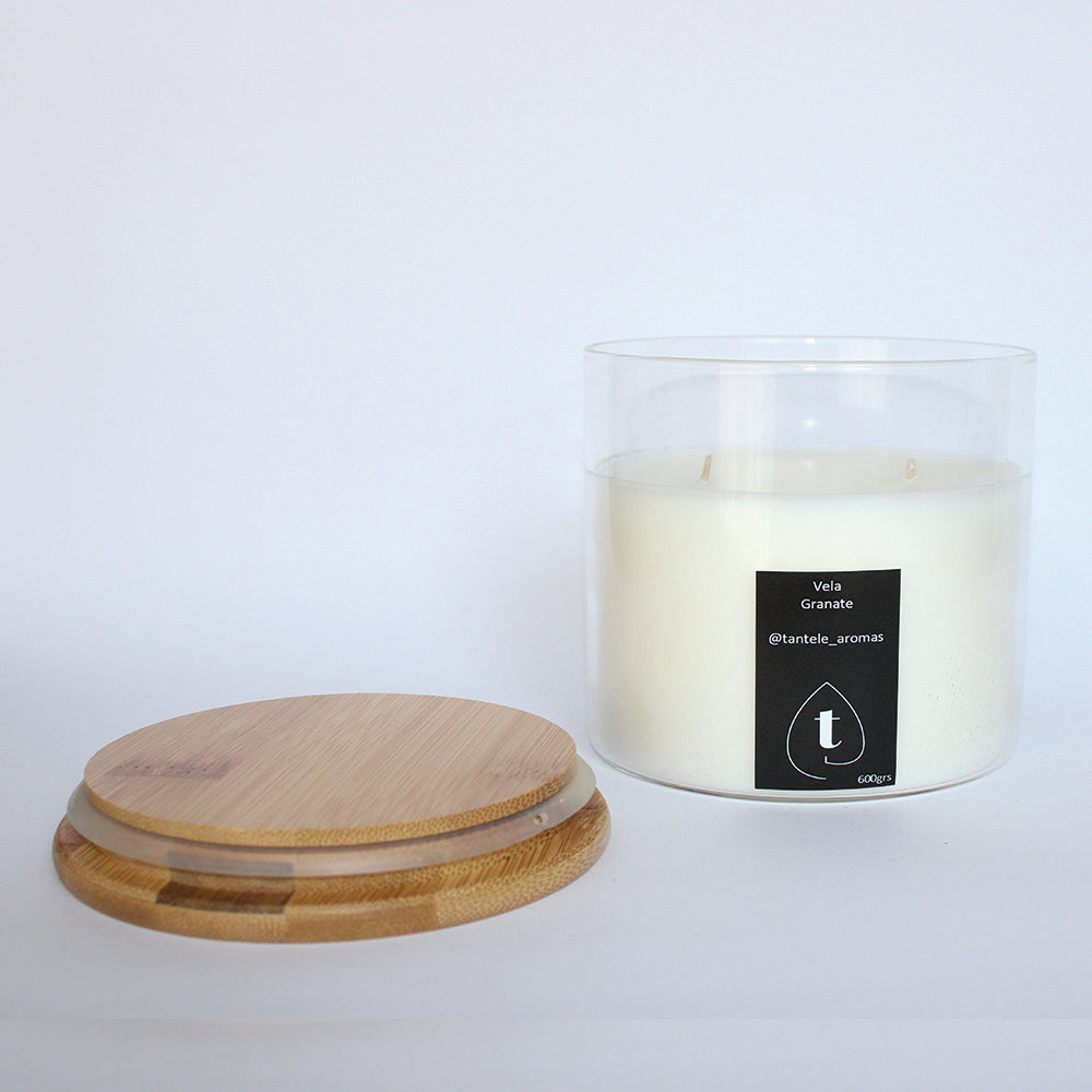Vela de Vidrio Bamboo - Aroma Granate - 600 grs